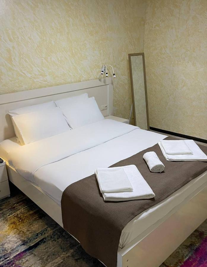 Hotel Sonata Batumi Exteriör bild